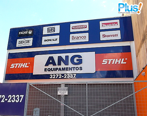 placa_fachada_acm_plus_